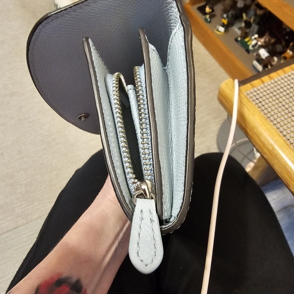 Coach Long Wallet - Picture 13 of 14